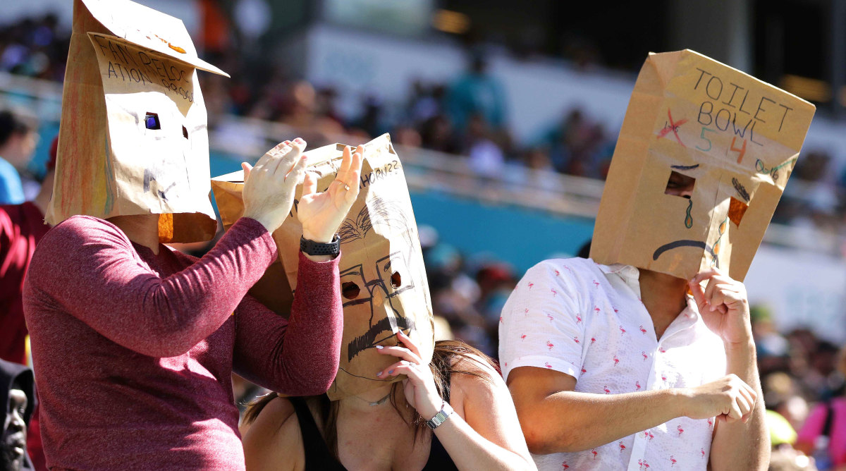 Miami Dolphins fans